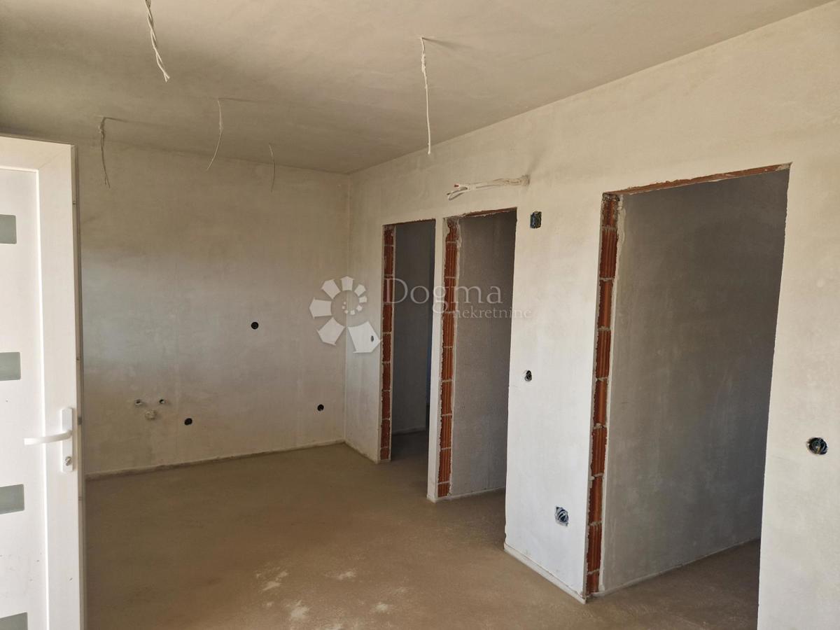 Allogio Maslenica, Jasenice, 5.516m2