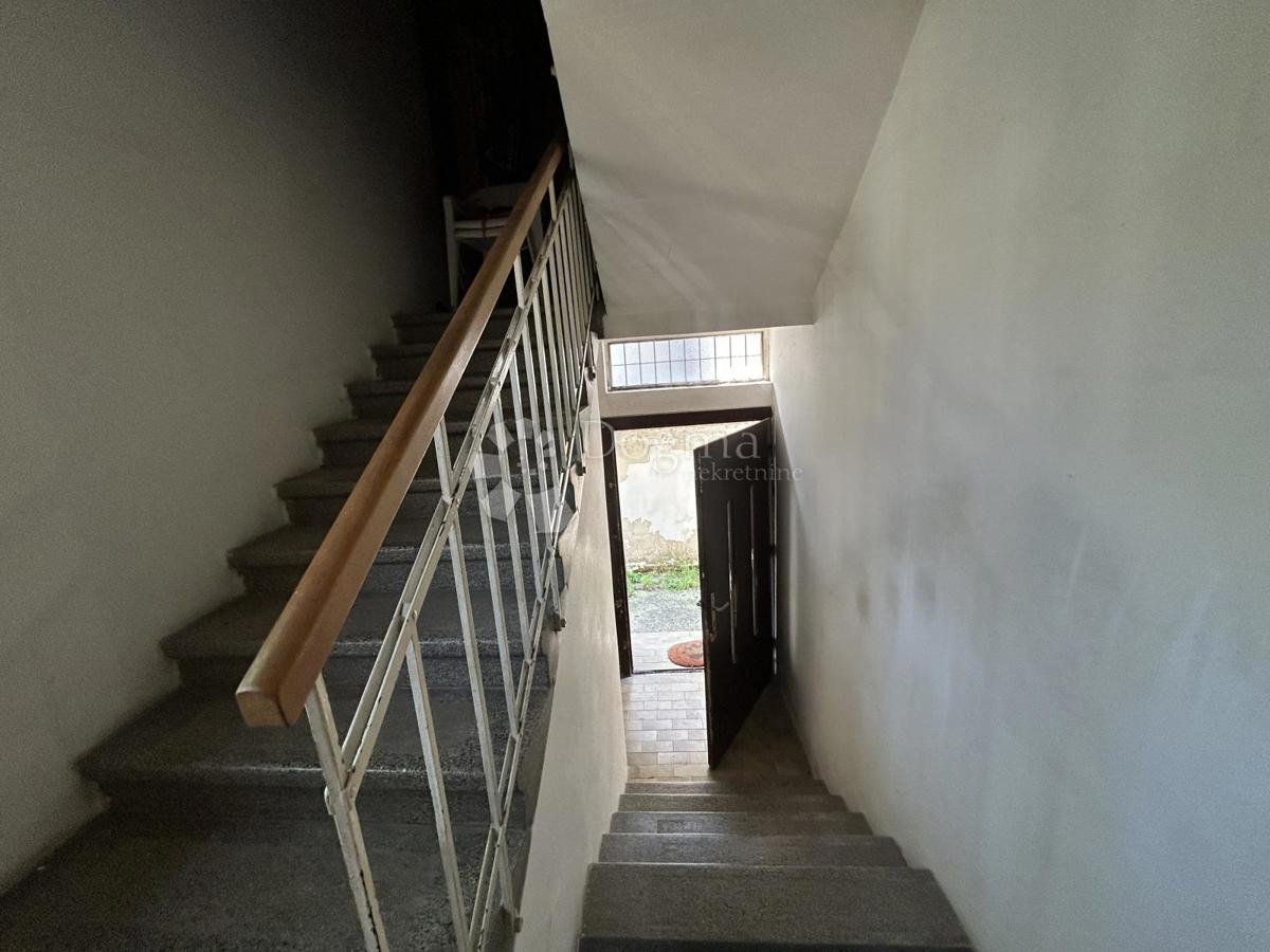 Casa Trešnjevka, Trešnjevka - Sjever, 180m2