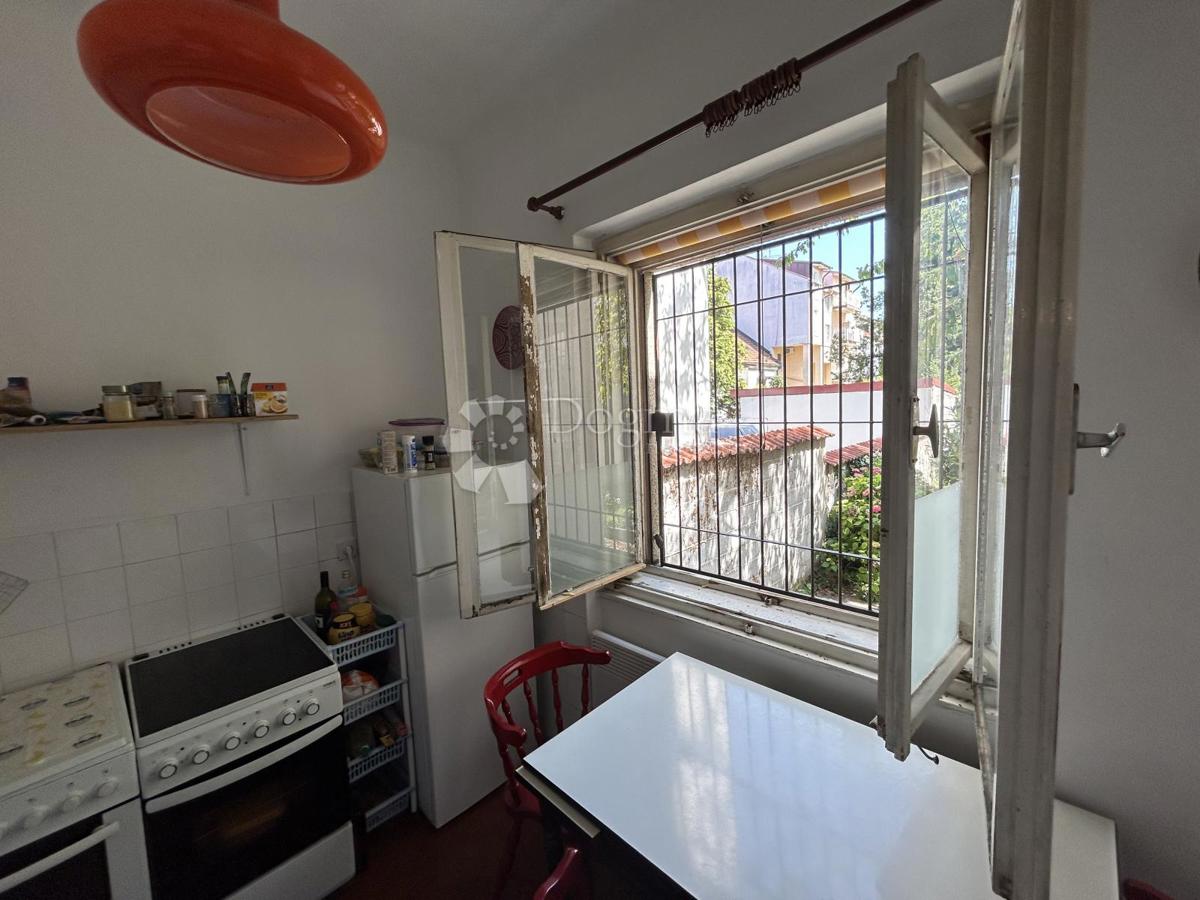 Casa Trešnjevka, Trešnjevka - Sjever, 180m2