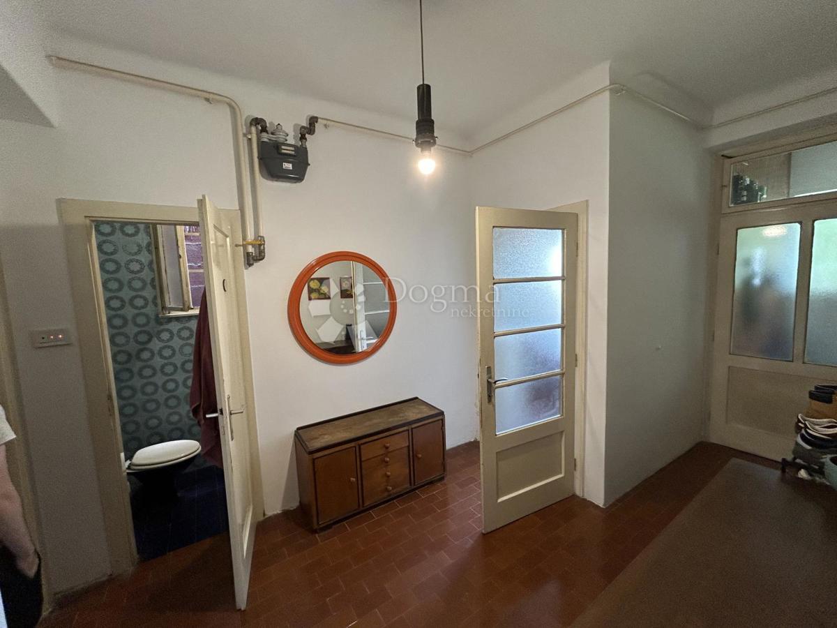 Casa Trešnjevka, Trešnjevka - Sjever, 180m2