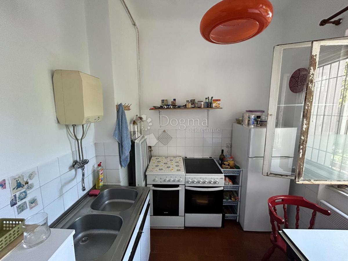 Casa Trešnjevka, Trešnjevka - Sjever, 180m2