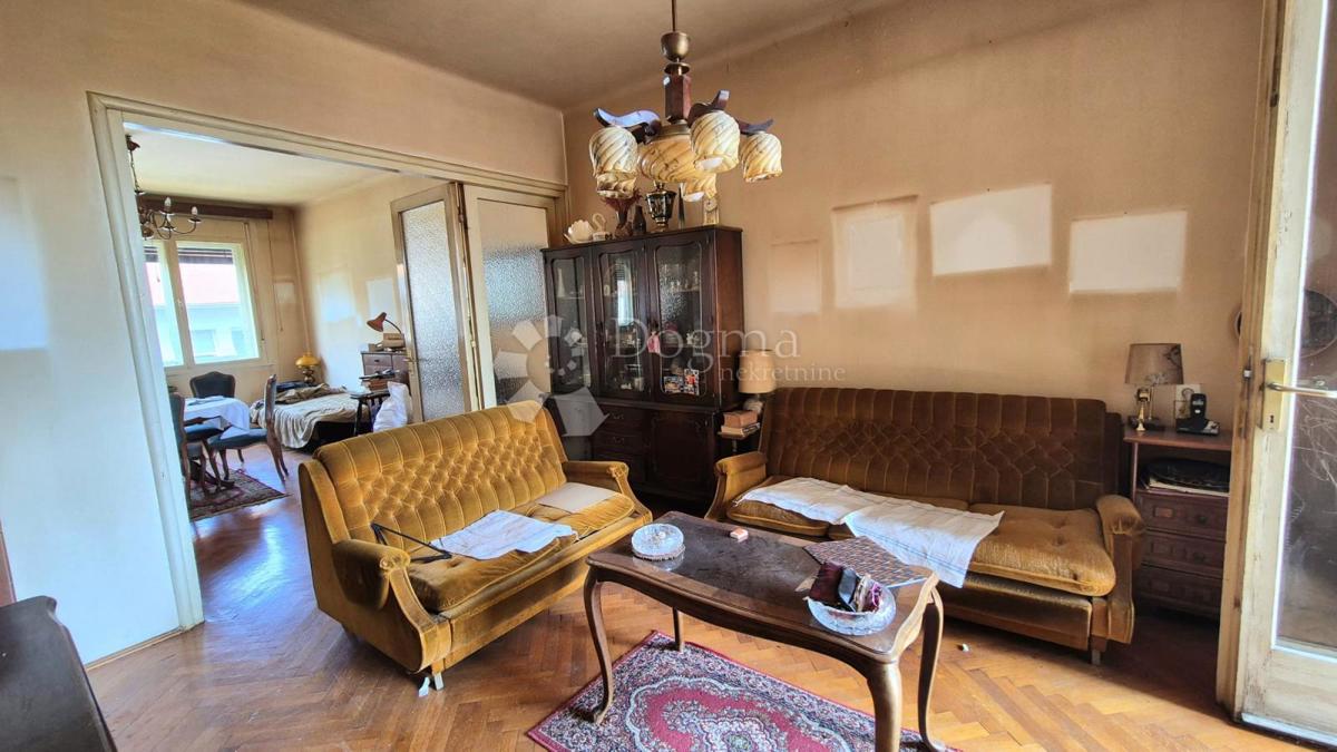 Spazioso appartamento vicino a Britanski trg