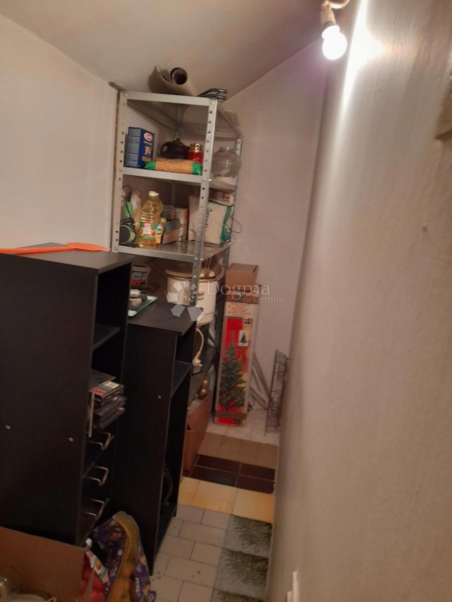 Casa Peščenica, Peščenica - Žitnjak, 210m2