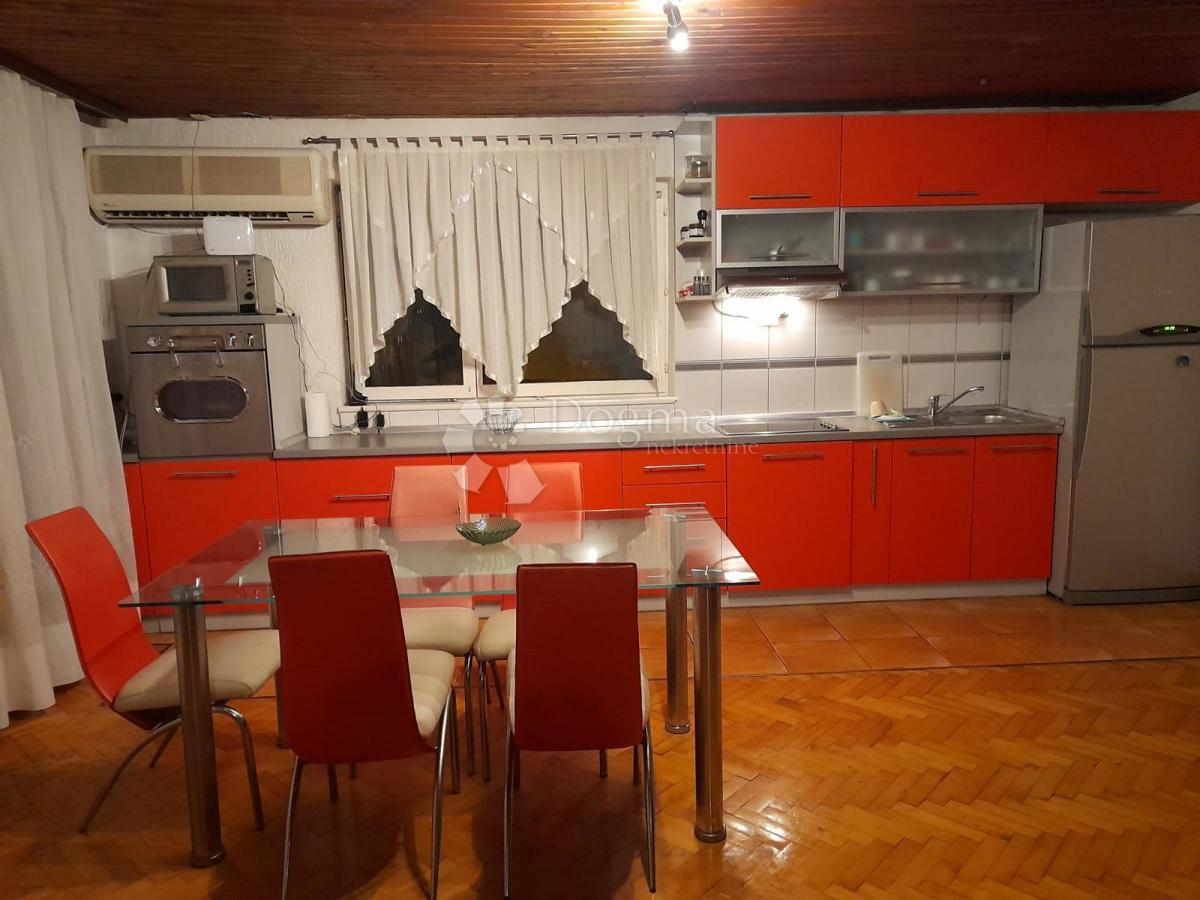 Casa Peščenica, Peščenica - Žitnjak, 210m2