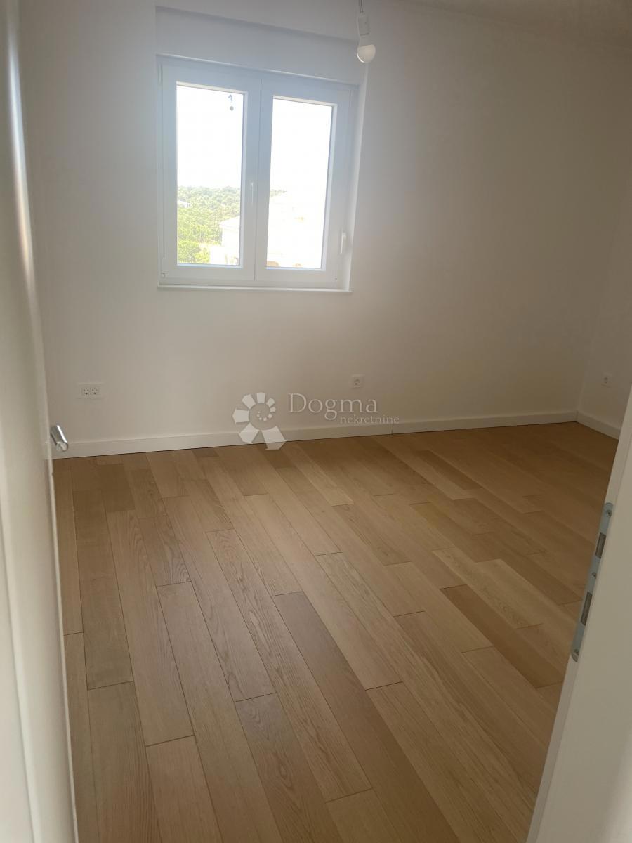 Appartamento Mandre, Kolan, 70m2