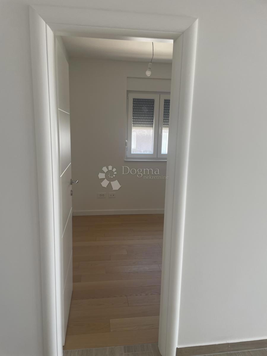 Appartamento Mandre, Kolan, 70m2