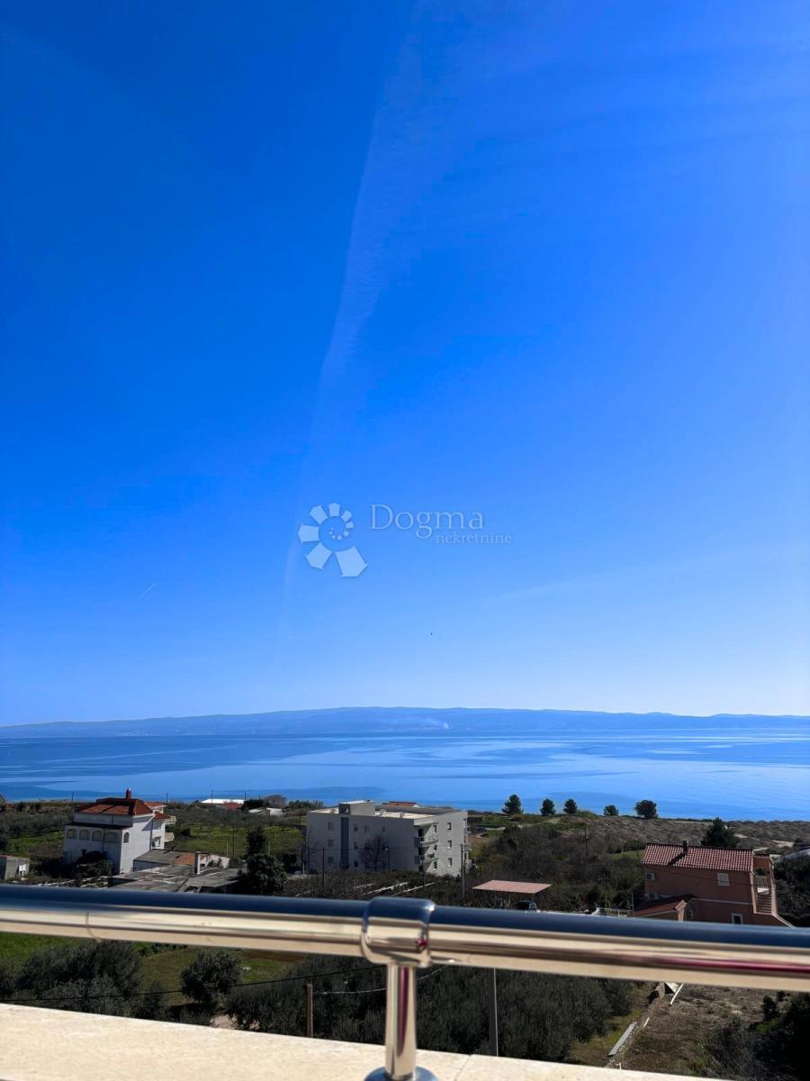 Opportunità d’investimento a Žnjan – 119 m², Due Appartamenti in Uno, Due Posti Auto