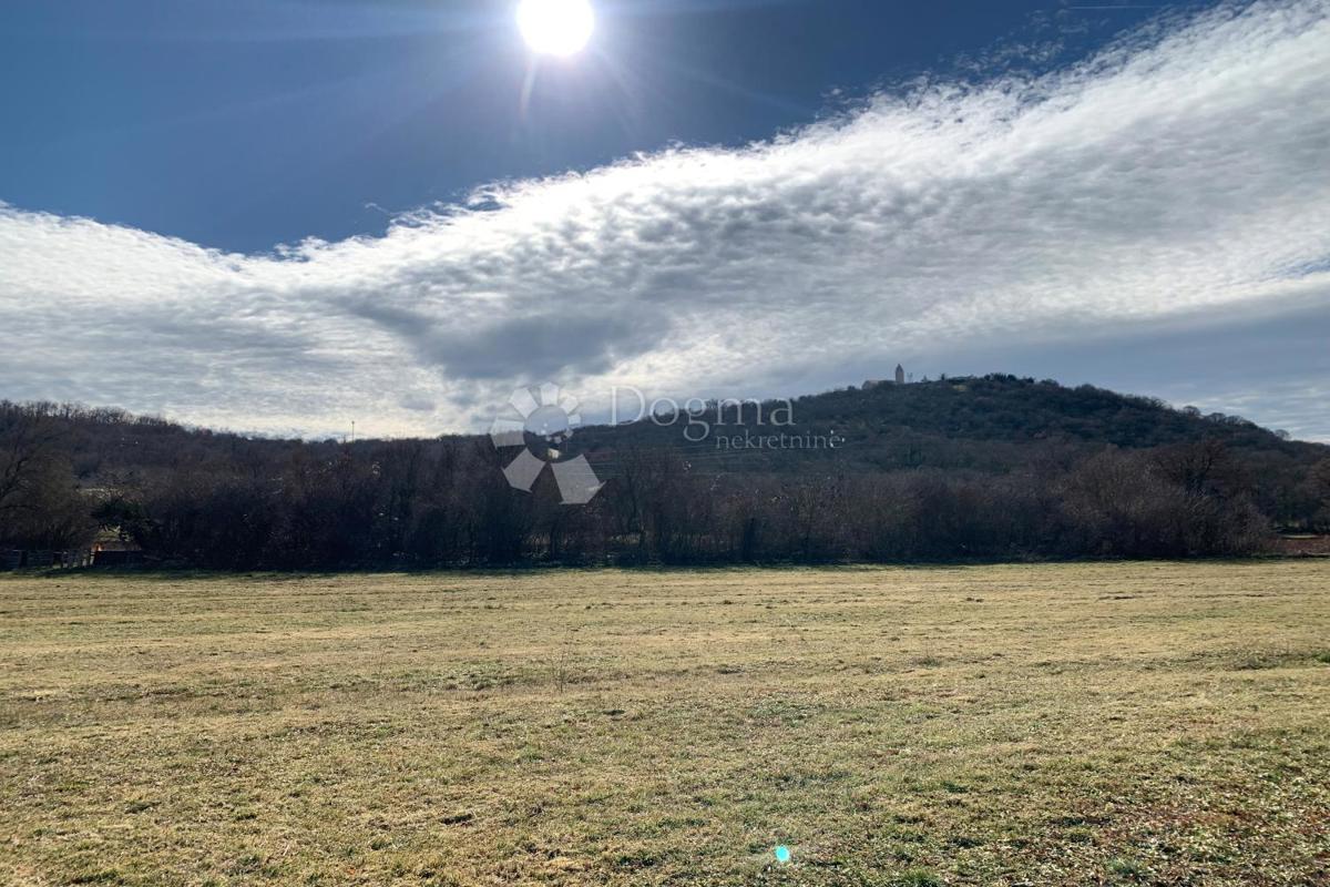 Terreno agricolo Mutvoran, Marčana, 35.128m2
