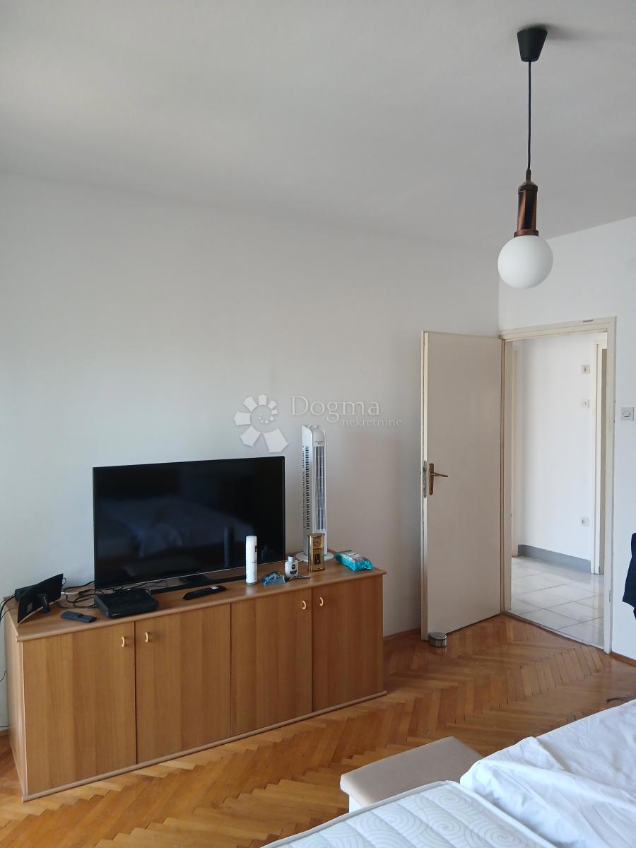 Allogio Crikvenica, 70m2