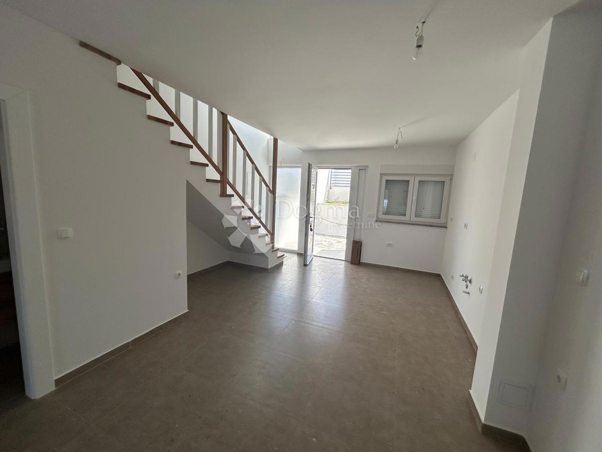 Allogio Šimuni, Pag, 94,64m2