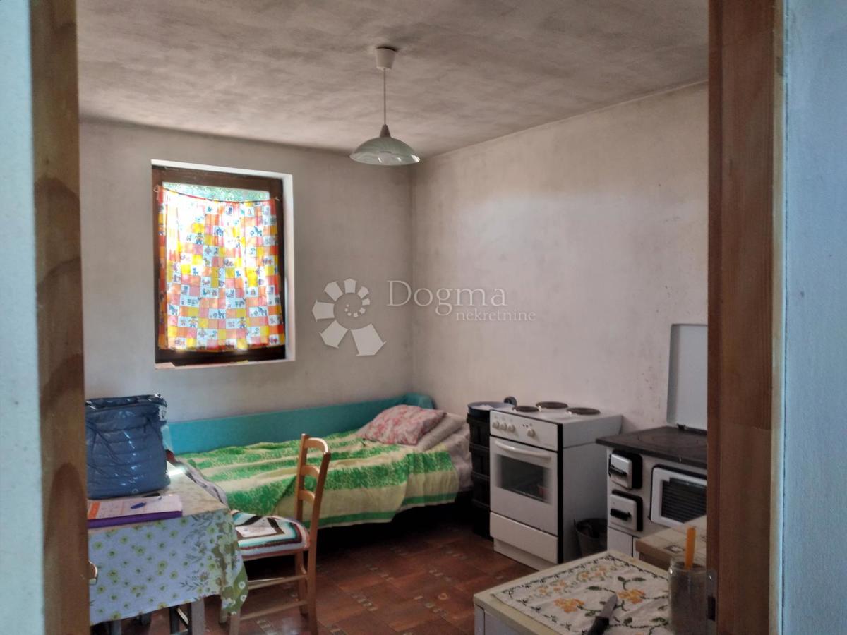 Casa Dugo Selo Lasinjsko, Gvozd, 75m2