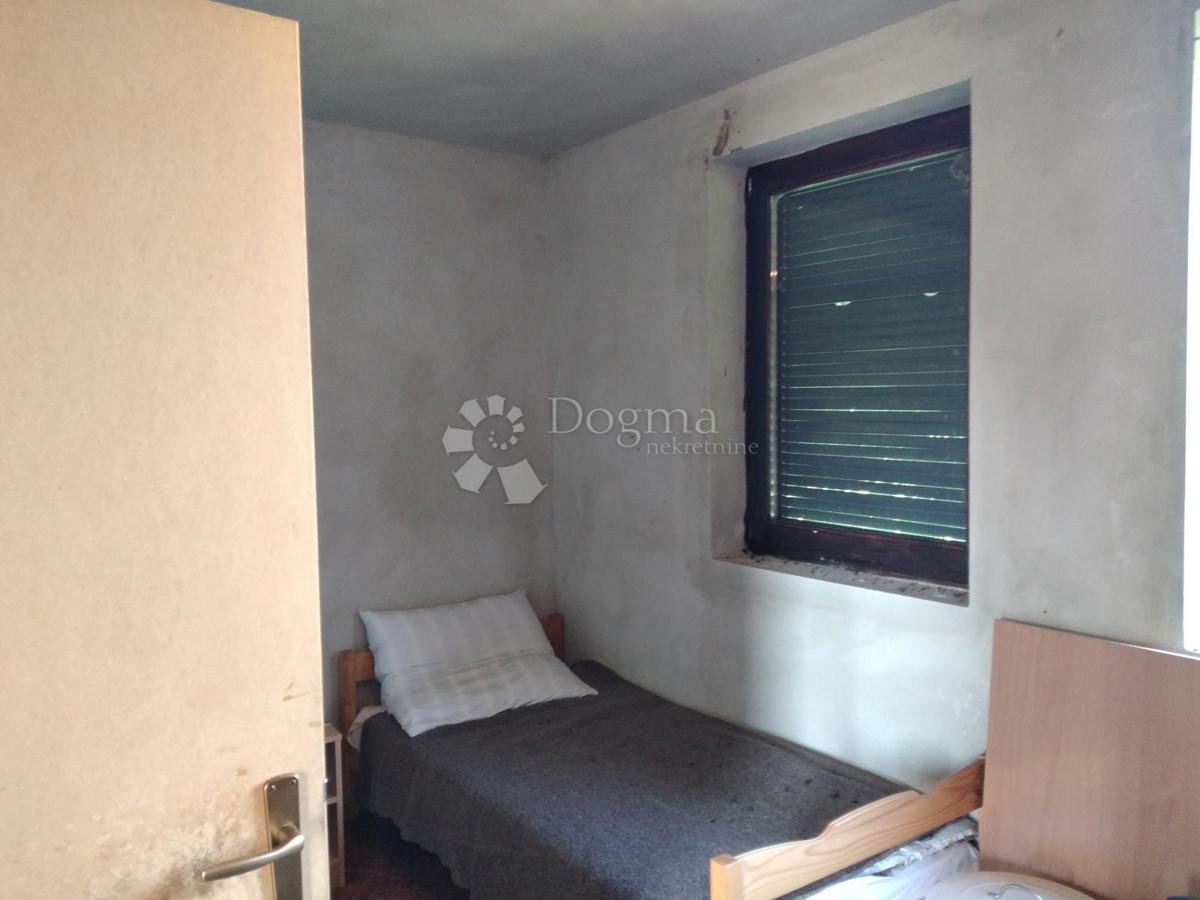 Casa Dugo Selo Lasinjsko, Gvozd, 75m2