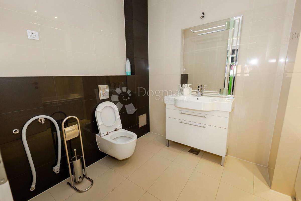 Allogio Vrhovec, Črnomerec, 82,65m2