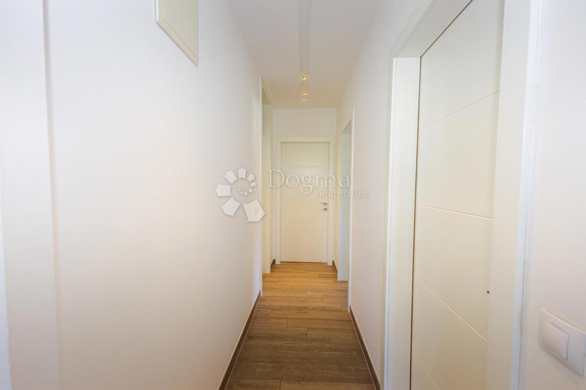 Allogio Vrhovec, Črnomerec, 82,65m2