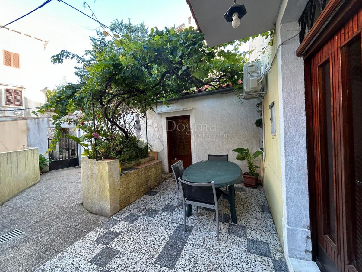 Casa con carattere – un’opportunità imperdibile a pochi passi dal Mare Adriatico a Mali Lošinj