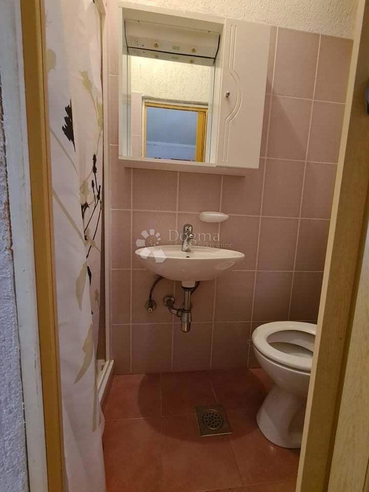 Casa con carattere – un’opportunità imperdibile a pochi passi dal Mare Adriatico a Mali Lošinj