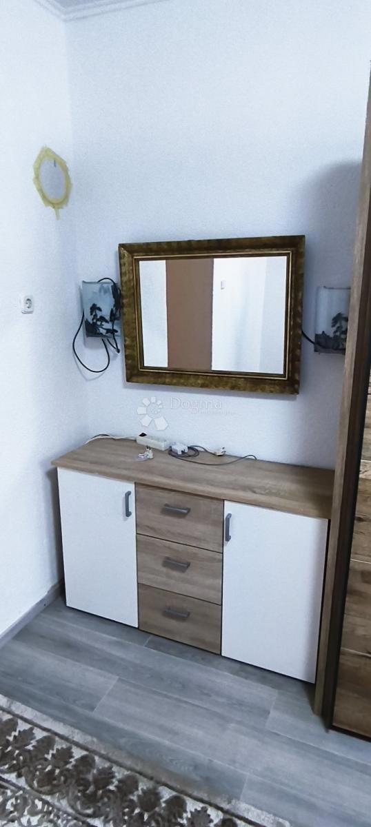 Allogio Centar, Rijeka, 70m2