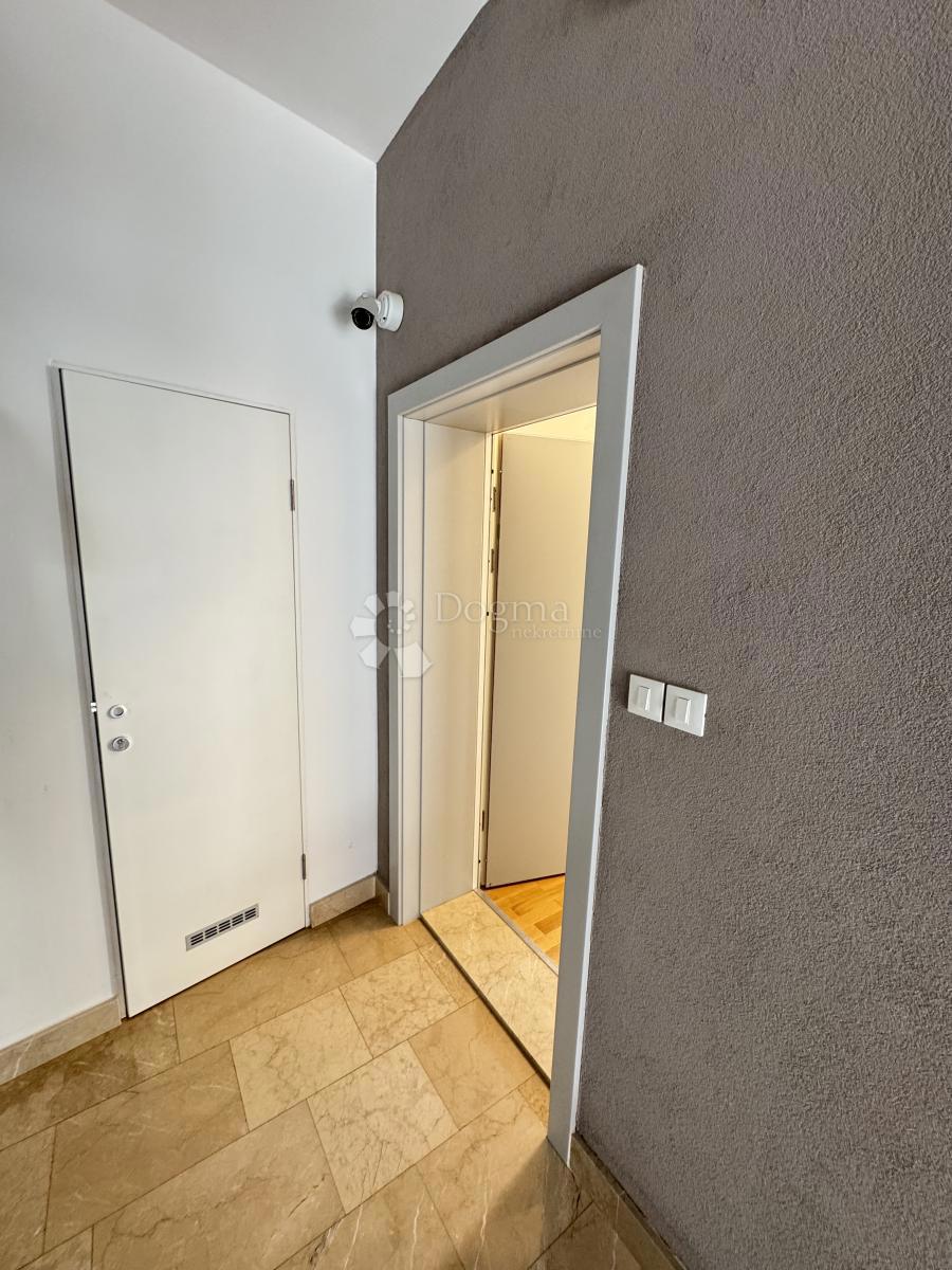 Allogio Laščina, Maksimir, 67,14m2