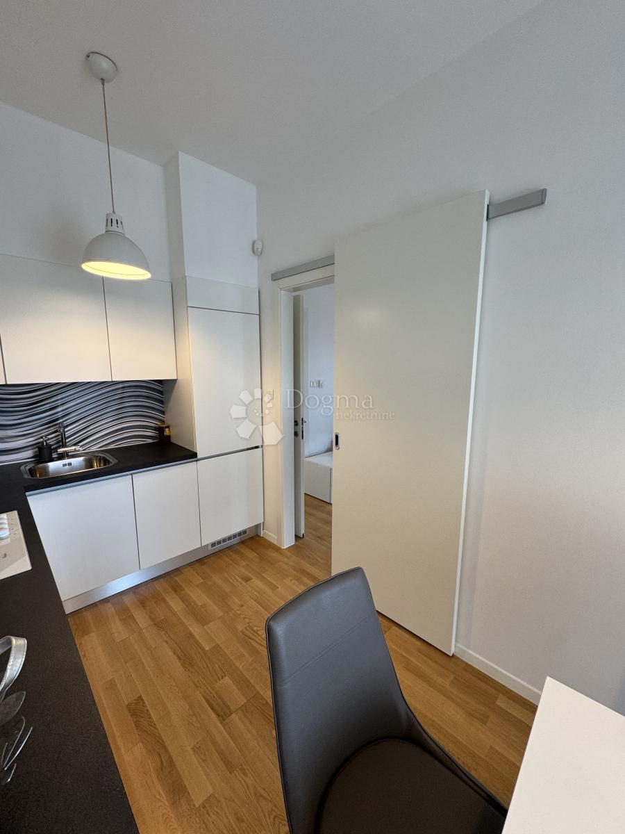 Allogio Laščina, Maksimir, 67,14m2