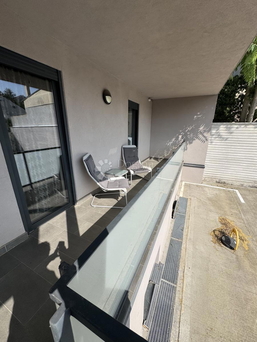 Allogio Laščina, Maksimir, 67,14m2