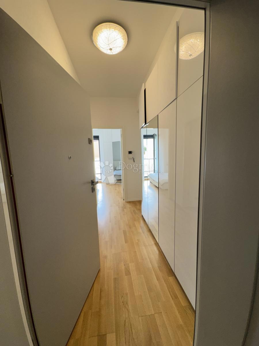 Allogio Laščina, Maksimir, 67,14m2