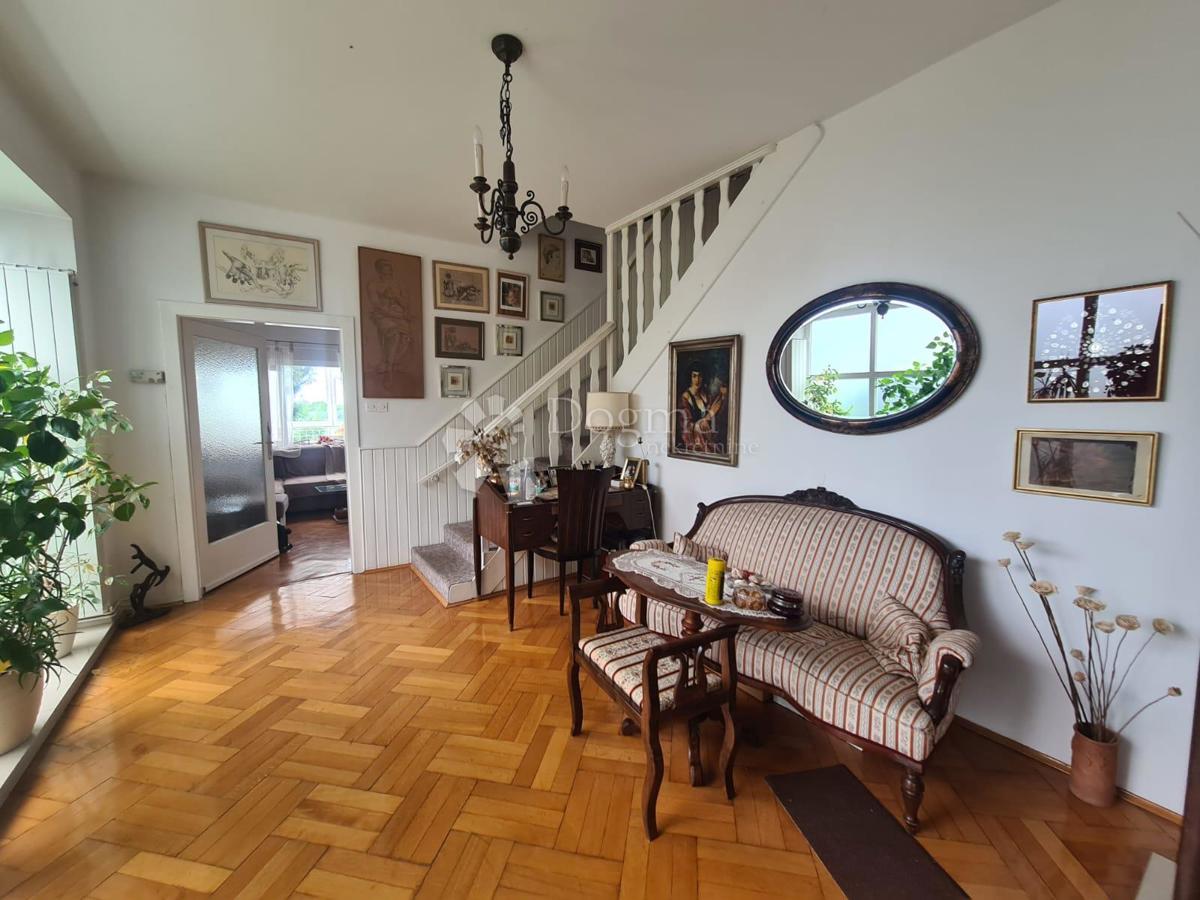 Casa Pantovčak, Gornji Grad - Medveščak, 400m2