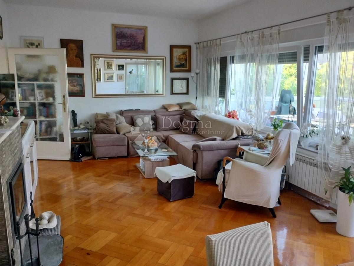 Casa Pantovčak, Gornji Grad - Medveščak, 400m2