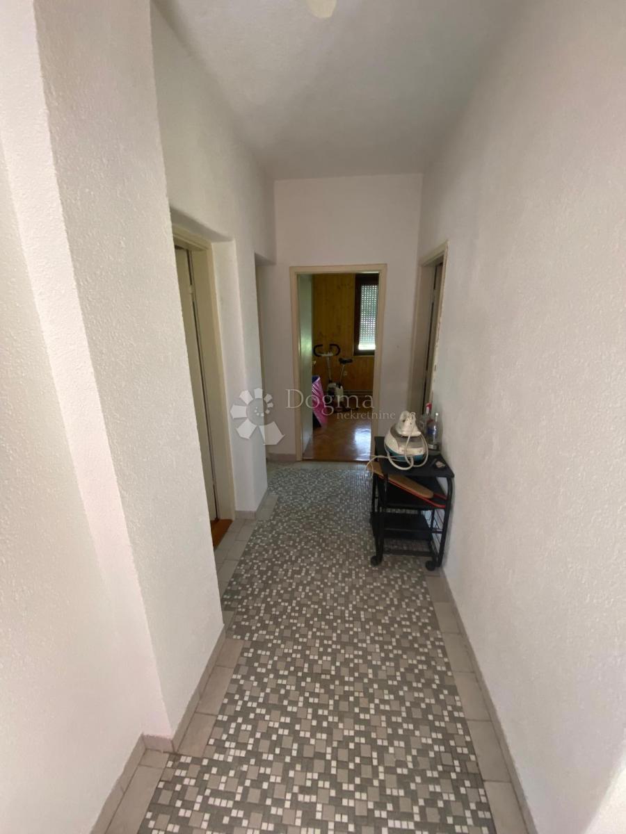 Casa Donji Čehi, Novi Zagreb - Zapad, 214m2