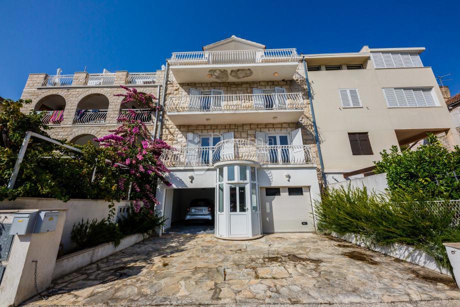 Casa Bobovišća, Milna, 100m2