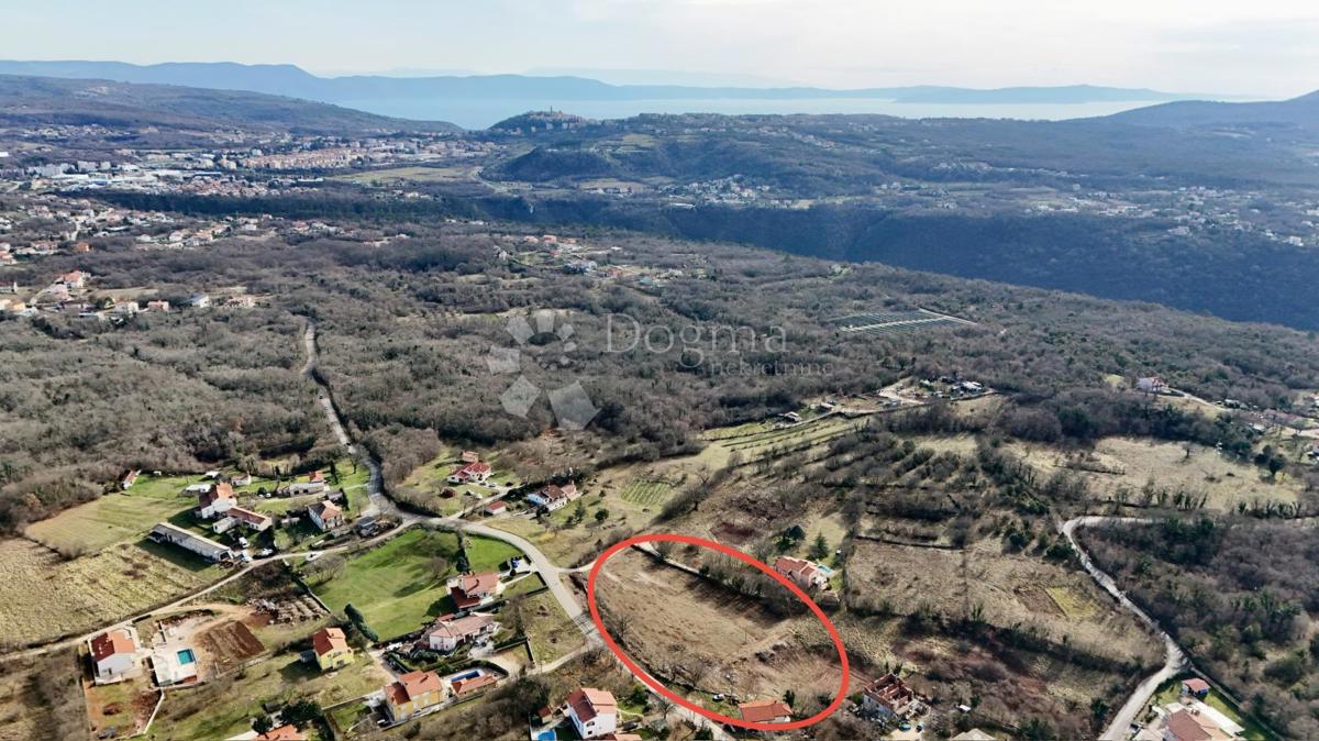 Terreno edificabile Labin, 1.260m2