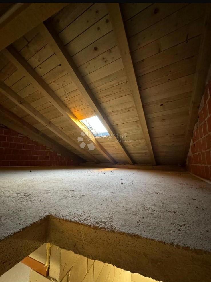 Casa Stara Baška, Punat, 155.000m2