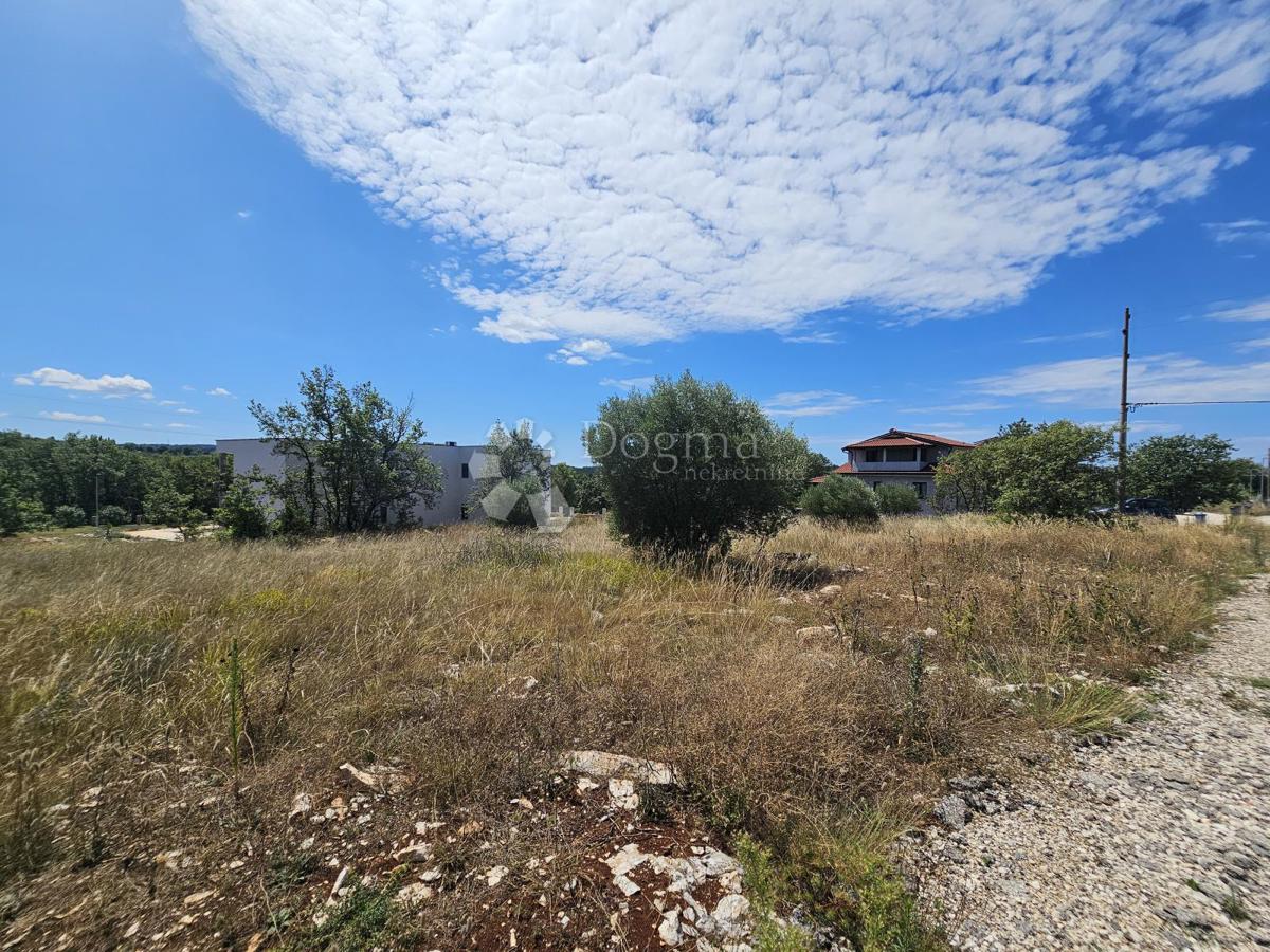 Terreno edificabile Buje, 774m2