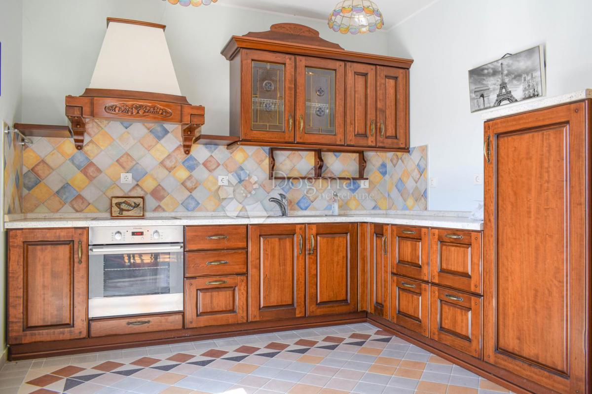 Allogio Fažana, 94m2