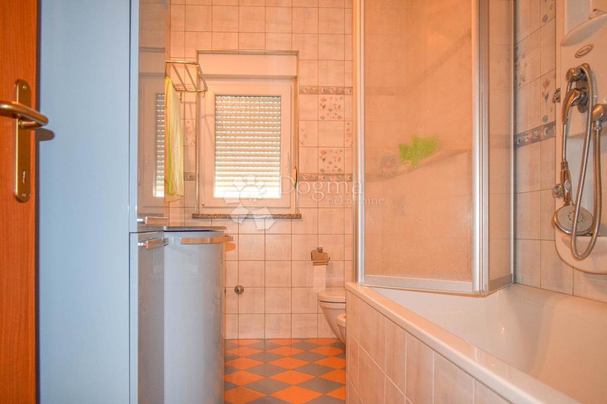 Allogio Fažana, 94m2