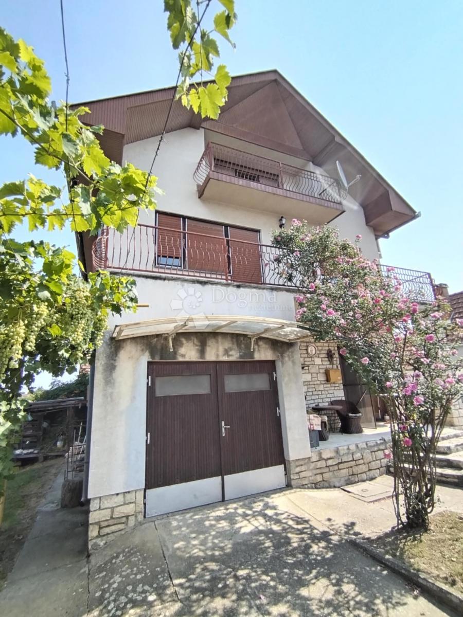 Casa Centar, Virovitica, 180m2