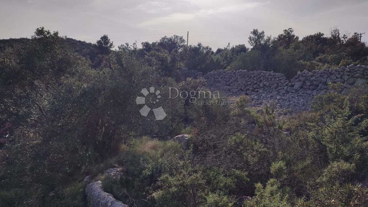 Terreno edificabile Vinišće, Marina, 368m2