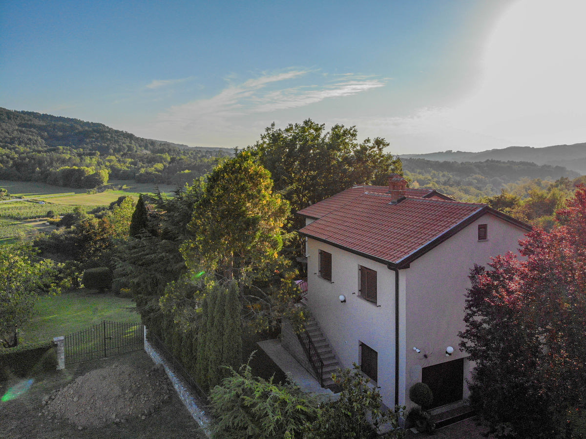 Casa Lindar, Pazin - Okolica, 200m2