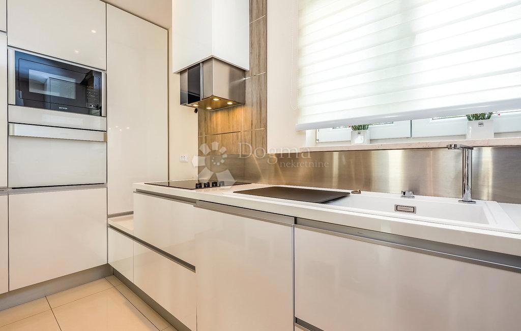 Appartamento Crikvenica, 90m2