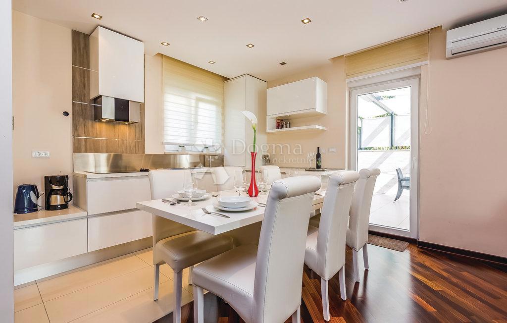 Appartamento Crikvenica, 90m2