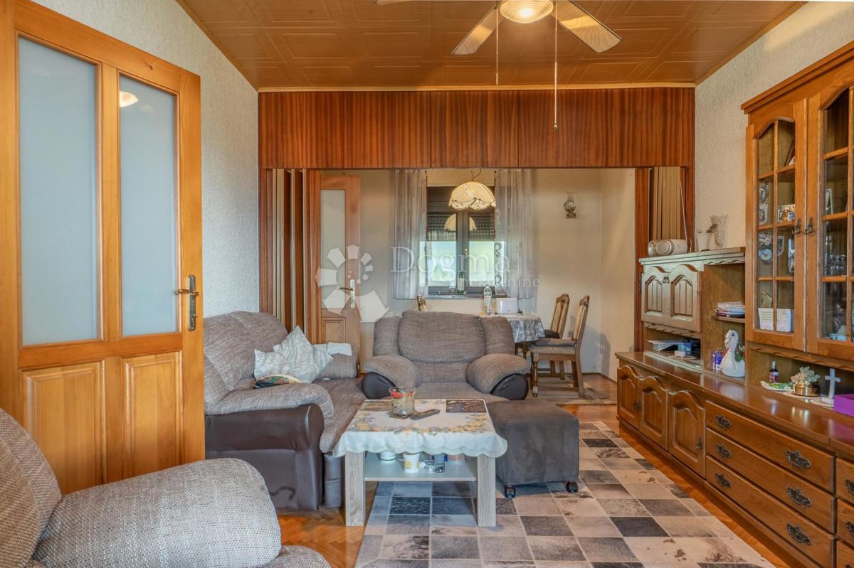 Casa Rubeši, Kastav, 100m2