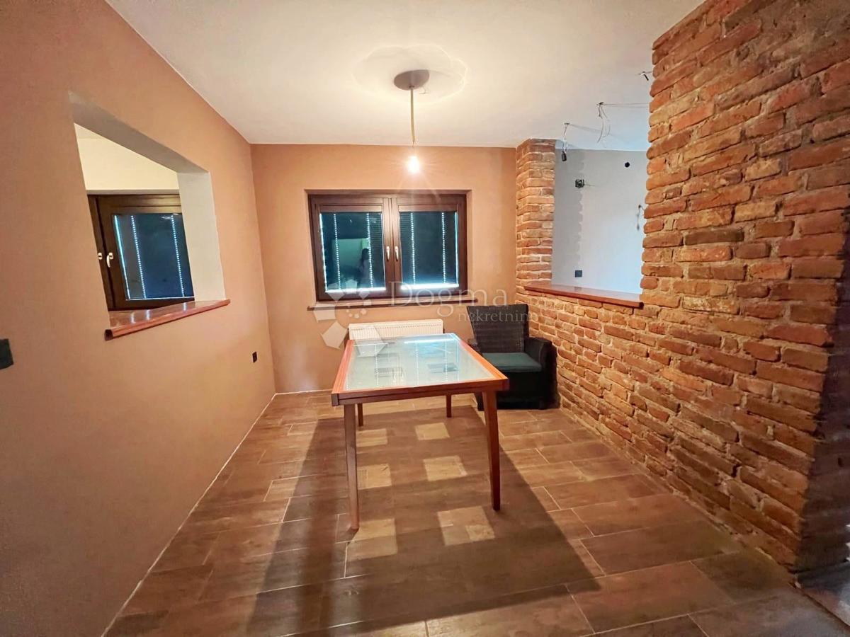 Casa Kloštar Ivanić, 350m2