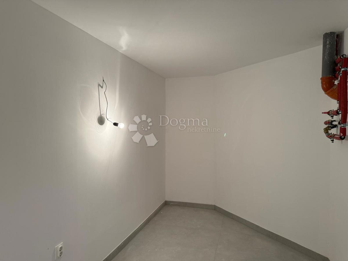 Allogio Centar, Varaždin, 74,45m2