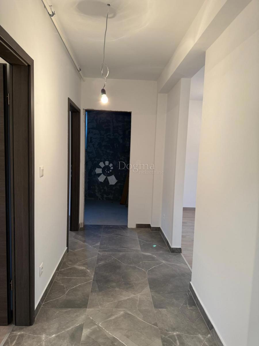 Allogio Centar, Varaždin, 74,45m2