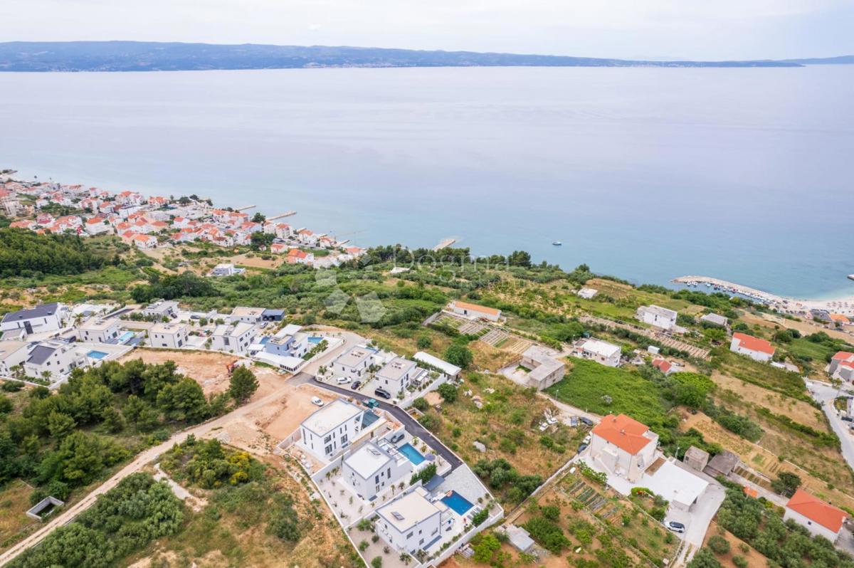 Casa Podstrana, 243,70m2