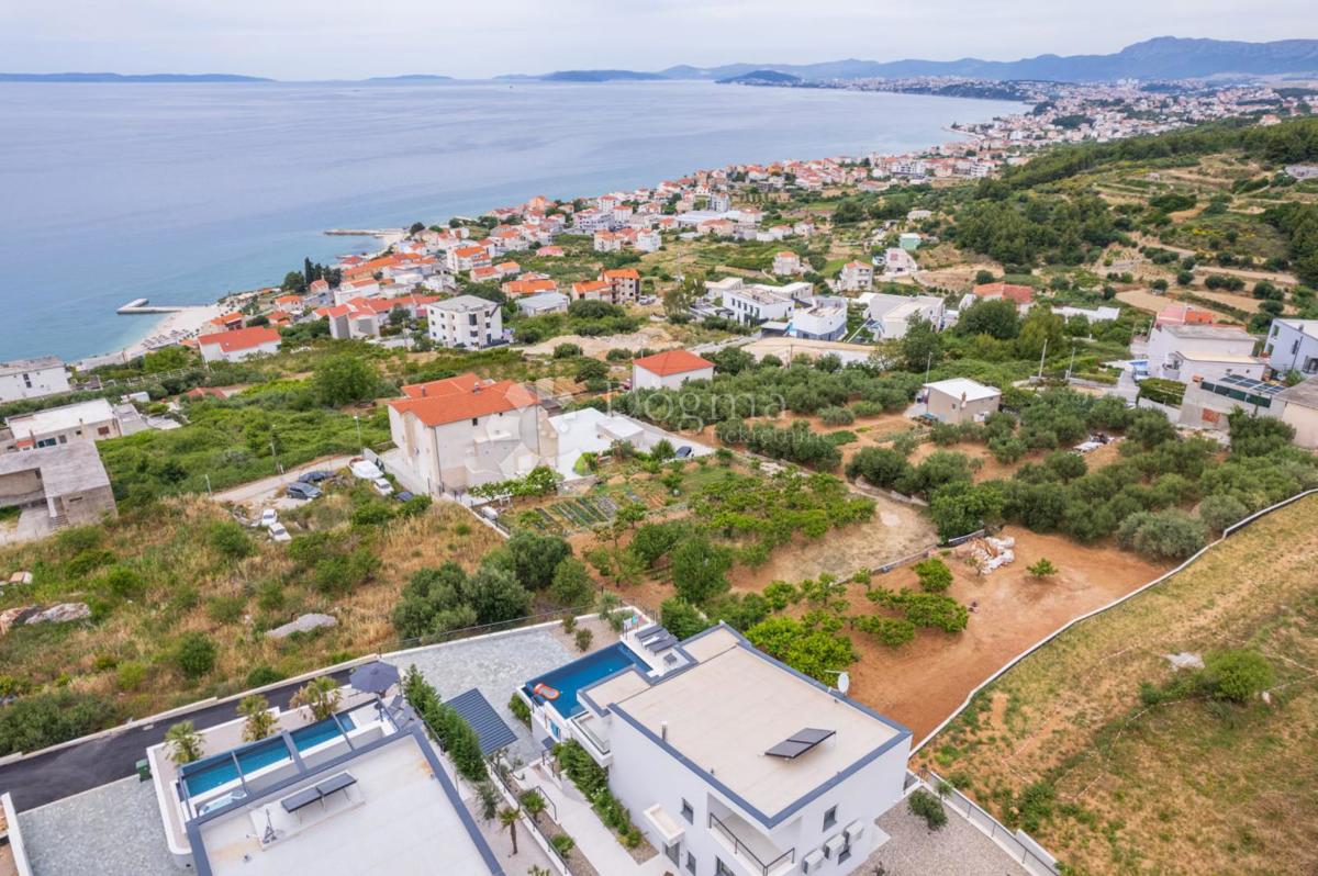 Casa Podstrana, 243,70m2