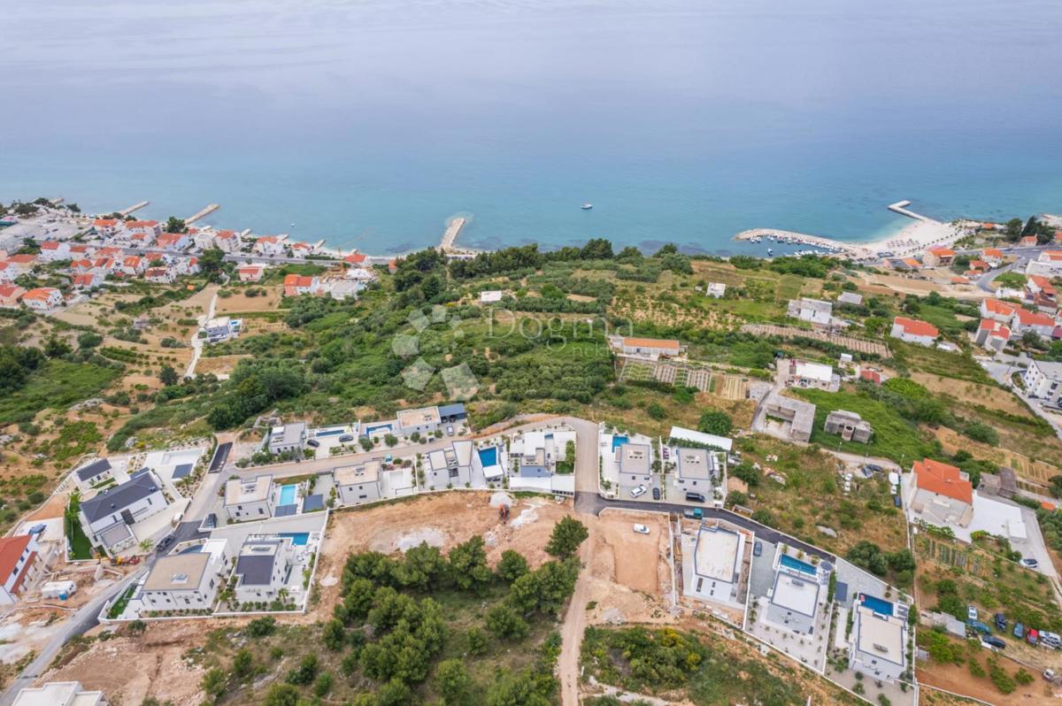 Casa Podstrana, 243,70m2