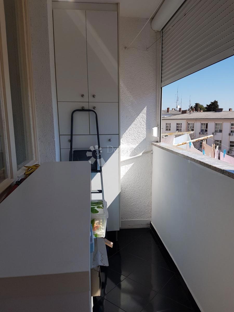 Allogio Voštarnica, Zadar, 72m2