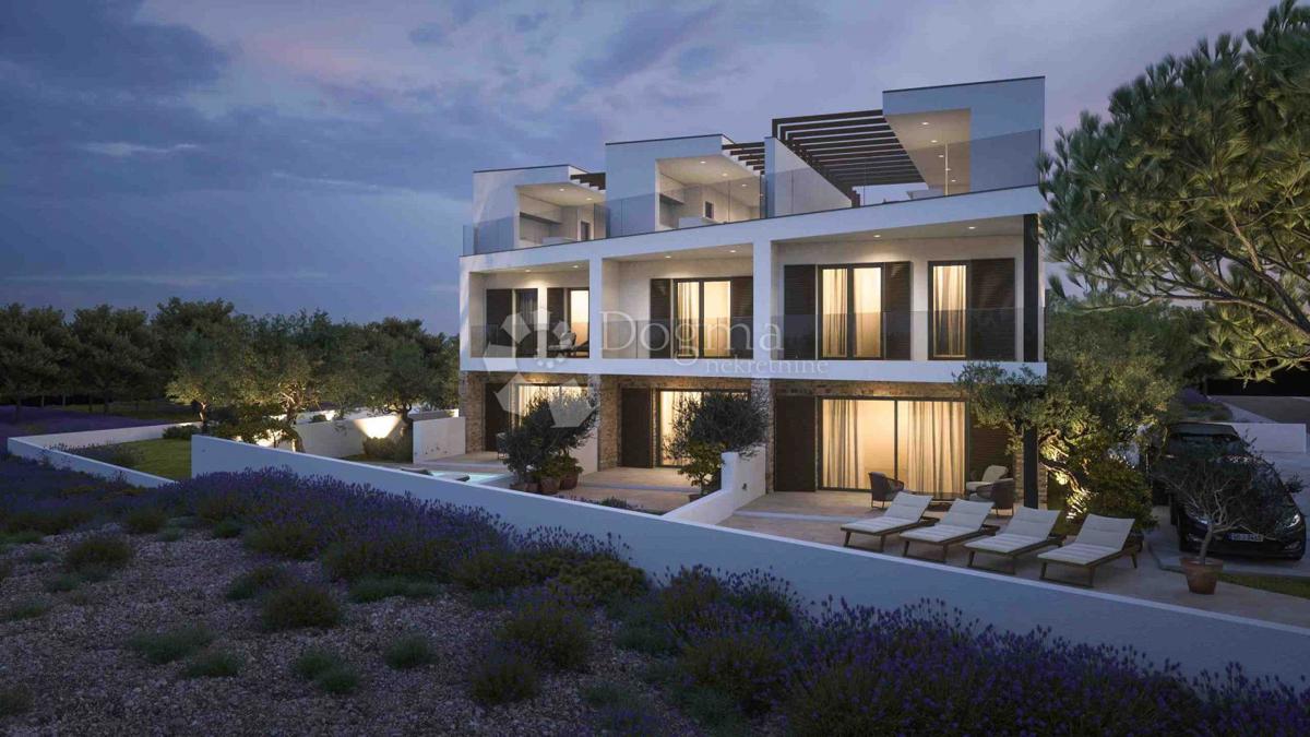 Allogio Tribunj, 210m2