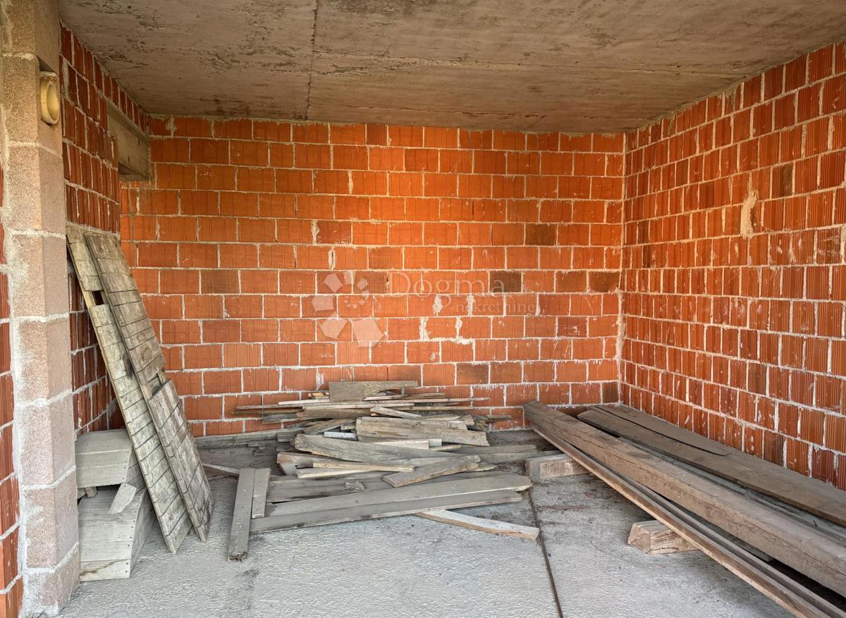 Casa Brckovljani, 337,35m2