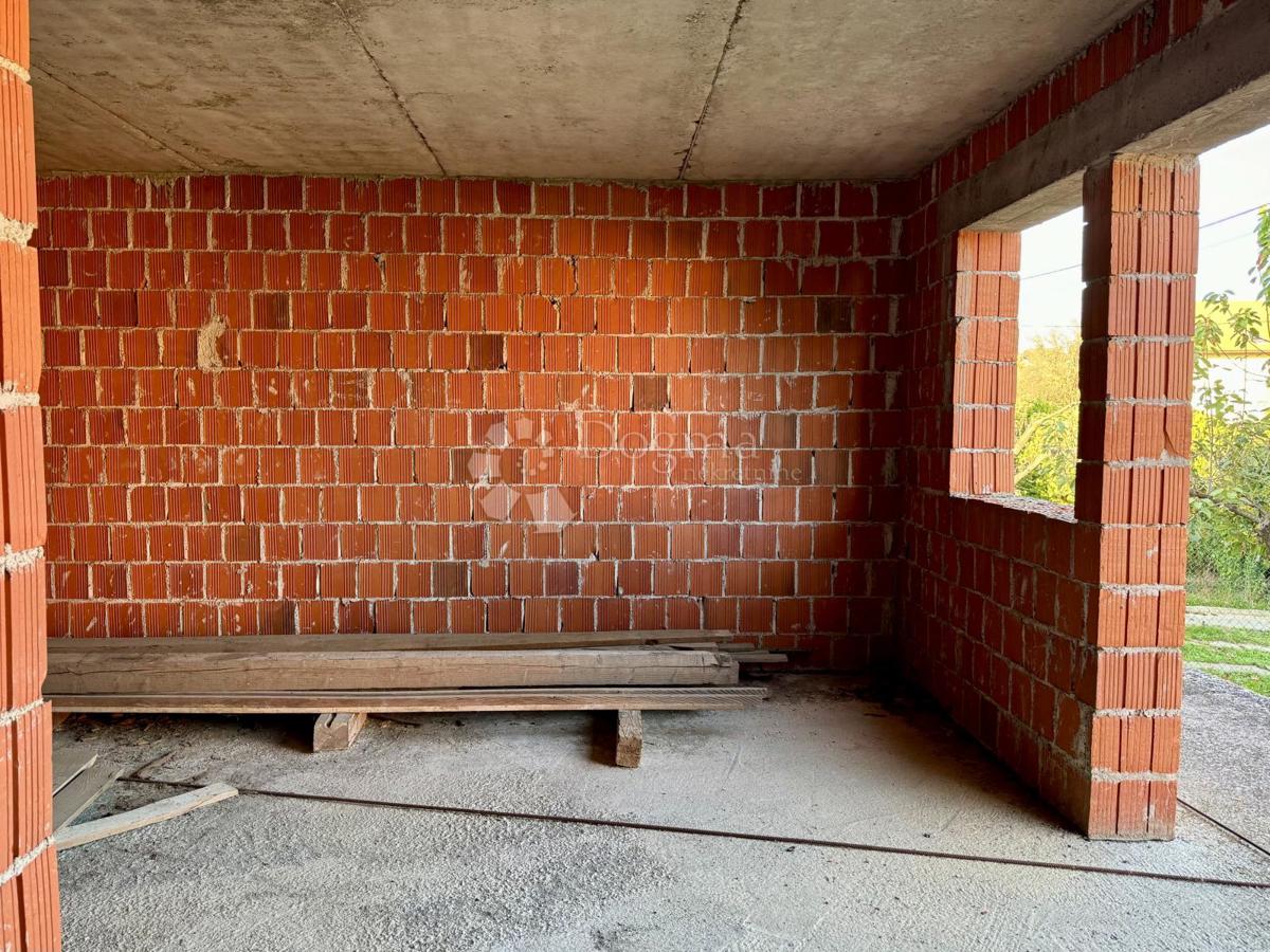 Casa Brckovljani, 337,35m2